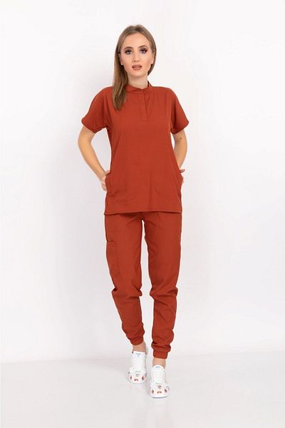 Nur Medikal Giyim Costum unisex din Lycra moale cu guler judecător colorat - bărbați și femei