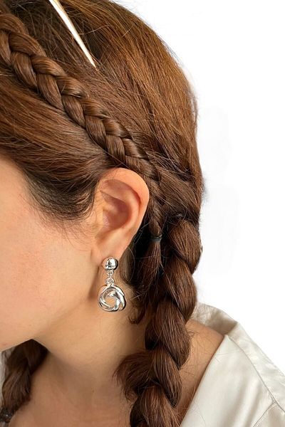 stravis Dangle Spiral Earrings
