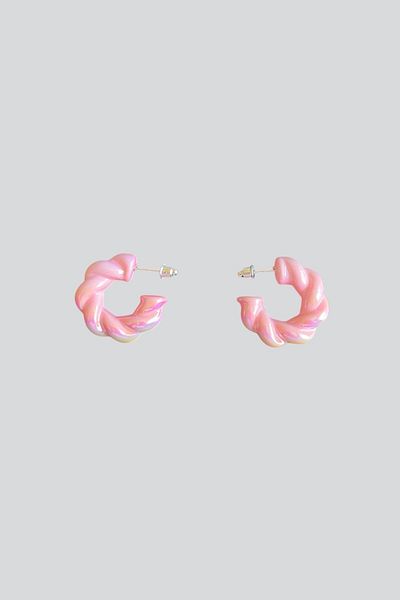stravis Pink Twisted Earrings
