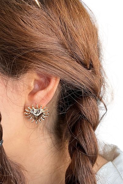 stravis Gold Color Heart Detail Sun Earrings