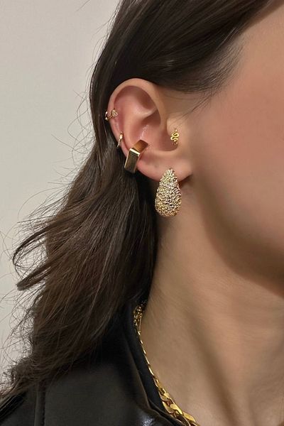 stravis Gold Textured Drop Earrings