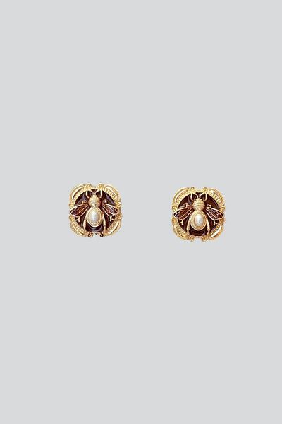 stravis Enameled Pearl Bee Earrings