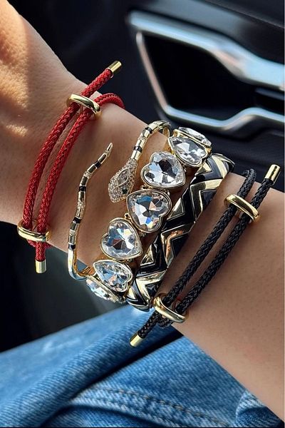stravis Red Colored Rope Bracelet