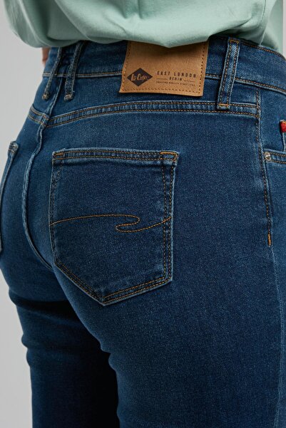 Lee Cooper Funny Orta-yüksek Bel Düz Kesim Düz Paça Mavi Kadın Jean Pantolon