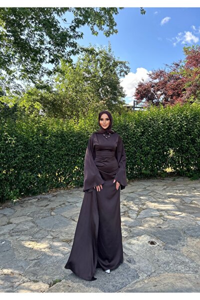 ZÜBİŞ BUTİK Zeyna Kuyruklu Saten Tesettür Abiye