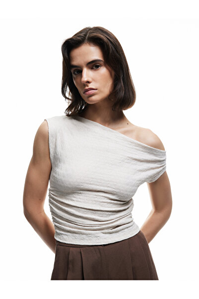 Koton Αμάνικη μπλούζα με υφή με υφασμάτινη υφή και γιακά καγιάκ