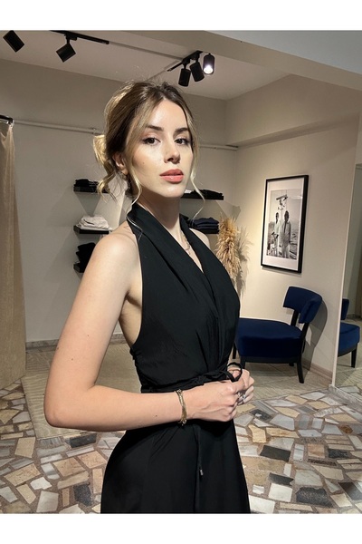 Butik Siyah kruvaze yaka sırtı açık elbise