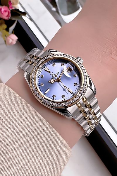 Daniel Klein 3 Atm Waterproof Silver Color Women's Wristwatch and Bracelet Set - DKBY2013C5