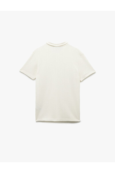 Koton T-Shirt mit kurzem Arm und strukturiertem Polokragen in normaler Passform