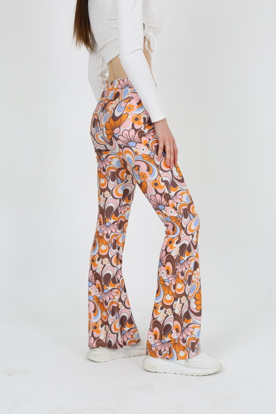 EDSA Çiçek Desenli Bedeni Saran Ispanyol Paça Pantolon