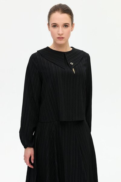 Esswaap Geniş Yakalı Etekli Takım Siyah