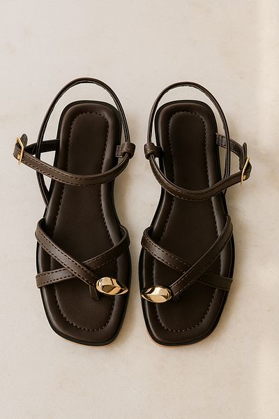 StWenn Brown Maria Women's Gold Ring Detailed Daily Sandals