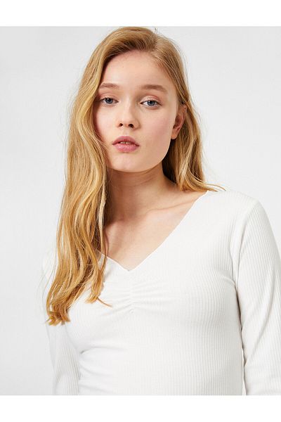 Koton Tricou cu mânecă lungă cu decolteu în V de bază