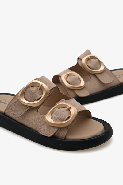 LOJO شبشب نسائي كاجوال بإبزيم مزدوج