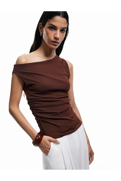 Koton Asymmetrical Neckline Slim Fit Sleeveless Draped Blouse