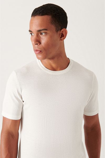 Avva Men's White Crew Neck Cotton Thin Knitwear T-Shirt E 005011