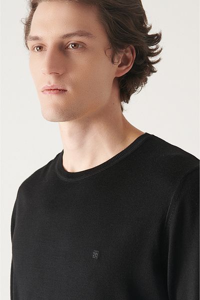 Avva Men's Black Crew Neck Wool Blended Knitwear Sweater E 005013