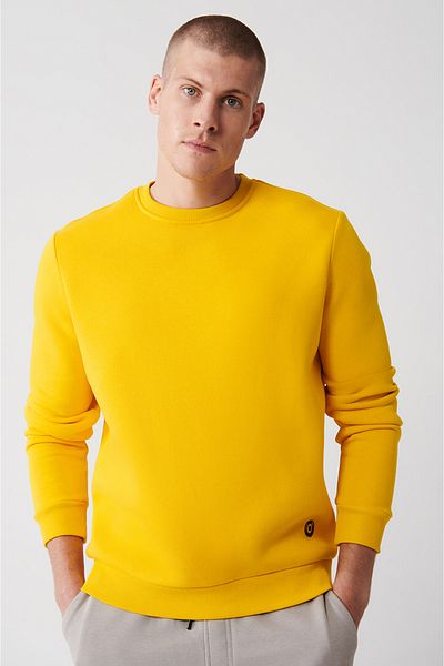 Avva Men's Yellow Crew Neck 3 Thread Raised Cotton Sweatshirt E 001017