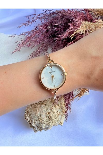 Coliseum Round Vintage Gold Inside White Women's Wristwatch