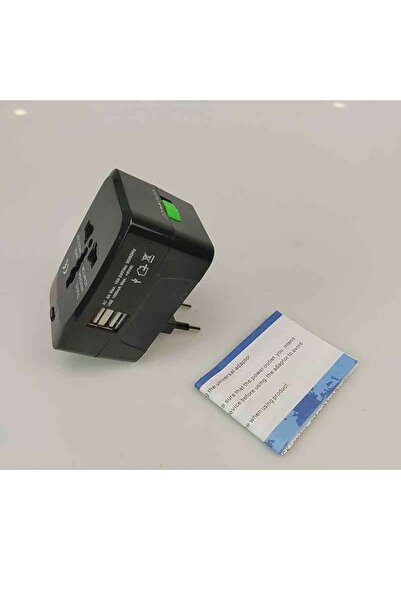 FlashHawk محول سفر عالمي متعدد الاستخدامات مع منفذي USB باللون الأسود