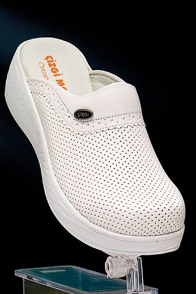 ÇİZGİ MEDİKAL Plus Prestij Classic White Γυναικείες Παντόφλες Sabo Ορθοπεδικές Παντόφλες