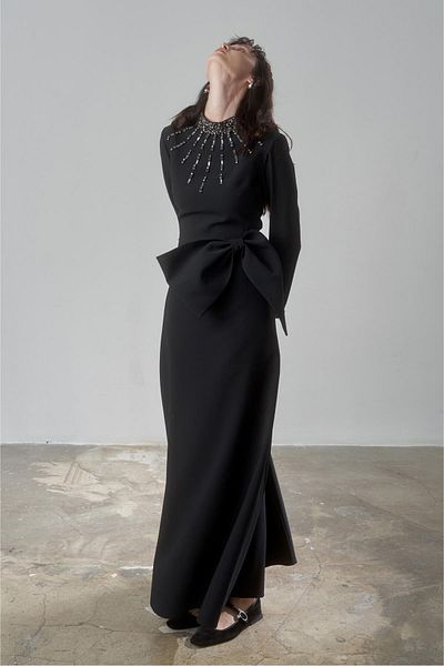 MERCI MS FANCY Long Bow Stone Embroidered Evening Dress