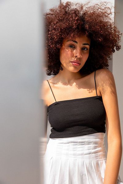 la & vetta Bustieră crop top din bumbac cu bretele neagră