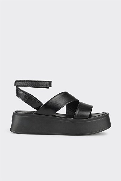 Elle Shoes Siyah Deri Kadın Dolgu Topuk Sandalet