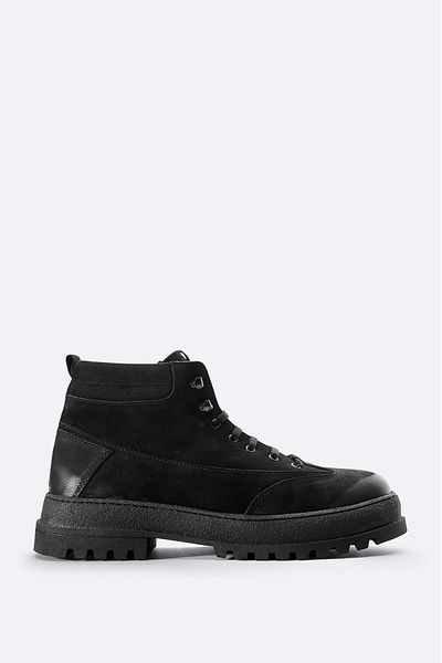 Avva Men's Black 100% Leather Laced Flexible and Durable Light Thermo Sole Boots A32y8010