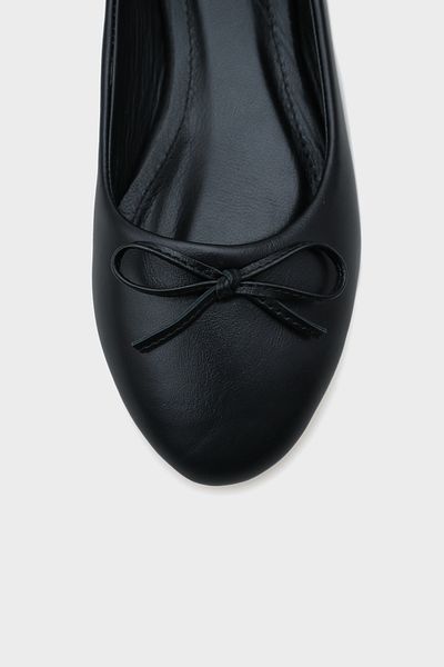 Capone Outfitters Černé dámské baleríny z pravé kůže s mašlí a kulatou špičkou
