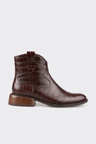 Elle Shoes Καφέ Δερμάτινες Γυναικείες Κλασικές Μπότες