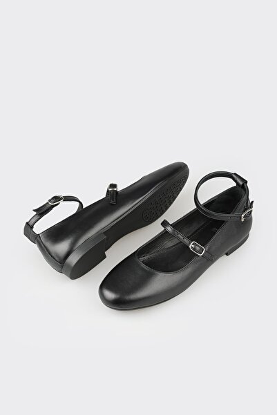 Elle Shoes Black Leather Women's Ballerinas