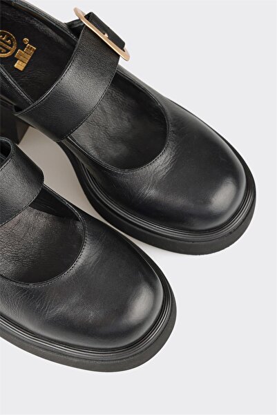 Elle Shoes Black Leather Women's Casual Shoes