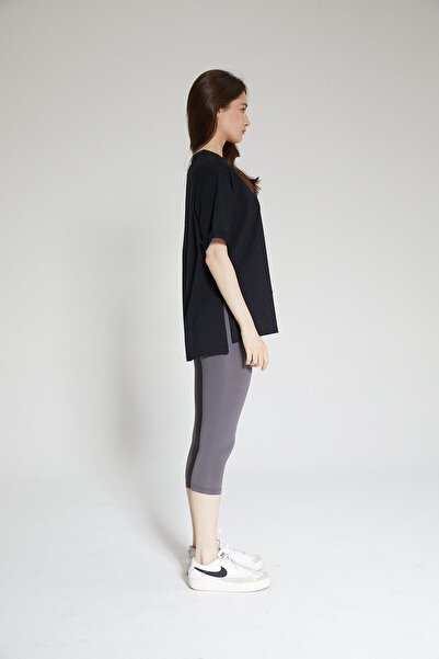 Chandraswear Black Women's Cotton Slit Oversize T-shirt - Nors