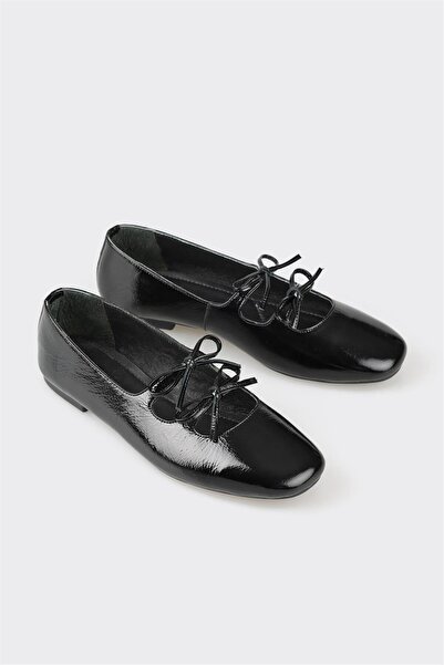 Elle Shoes Black Leather Women's Casual Shoes