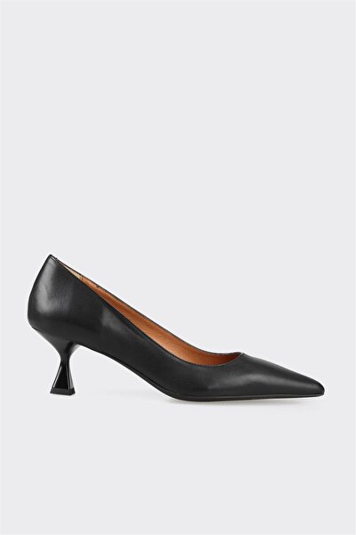 Elle Shoes Siyah Deri Kadın Stiletto