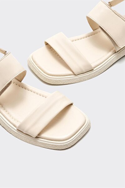 Elle Shoes Beige Leather Women's Flat Sandals