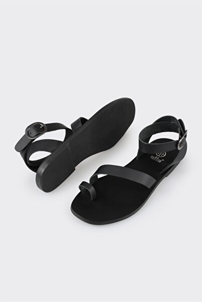 Elle Shoes Siyah Deri Kadın Parmak Arası Sandalet