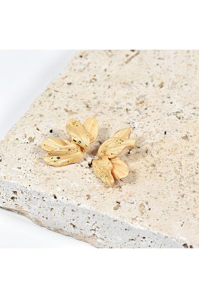 NARRU NARRU earrings, handmade, butterfly-shaped, beige and gold, Sierra 06