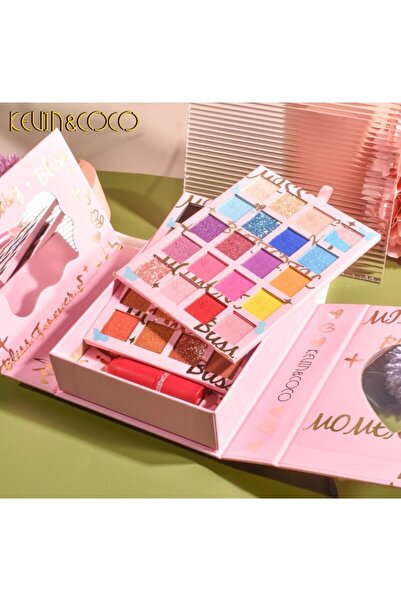 Flippy Set Kevin&Coco, 4 farduri de pleoape nuanțe de culoare nud/roz, pudră compactă, cutie cadou, 17x14x5 cm