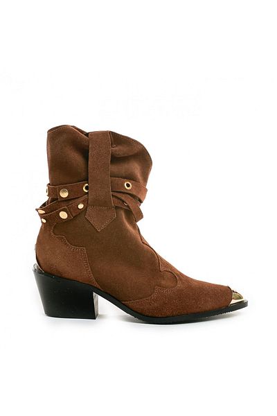 Vanilla Days Casper Brown Suede Boots
