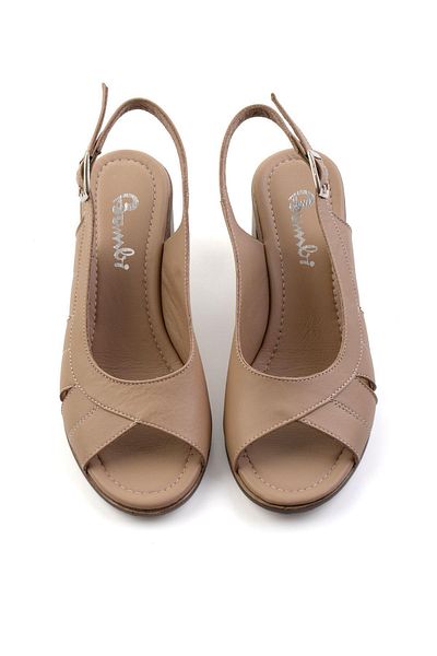 Bambi Beige Leather Women's Classic Heeled Shoes K05040030303
