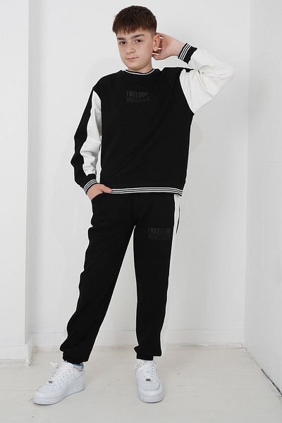 HayKids Boy's Two Thread Fabric Striped Crew Neck Tracksuit Set
