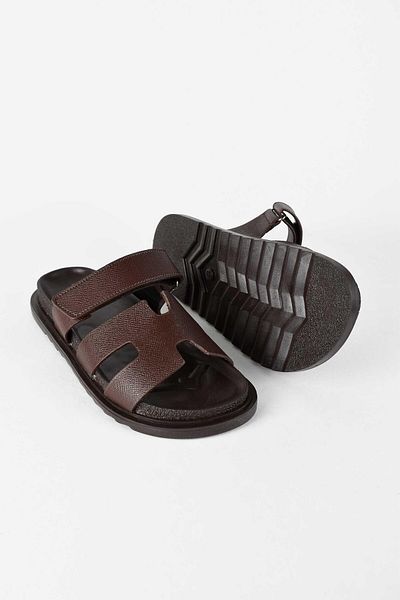 birizmoda Women's Open Front Velcro Comfortable Poly Sole Daily Slippers - Brown