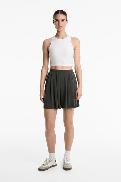 Oysho Pleated floaty Bermuda shorts with modal