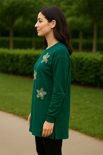 Birol Triko Women's Emerald Green Slit Tunic with Floral Accessories