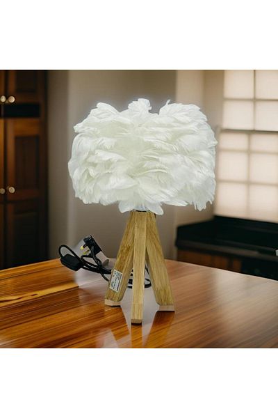 DEC10 Elegant white and gold lampshade