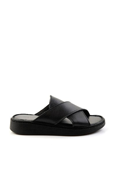 Bambi Siyah Leather Kadın Terlik K04331045603