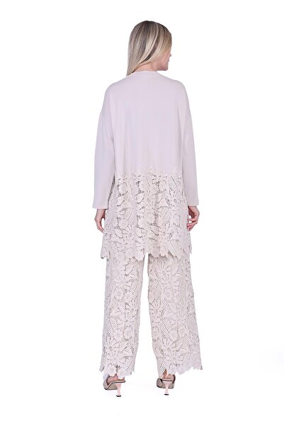 Invee Kopanaki Knitwear Suit Ecru