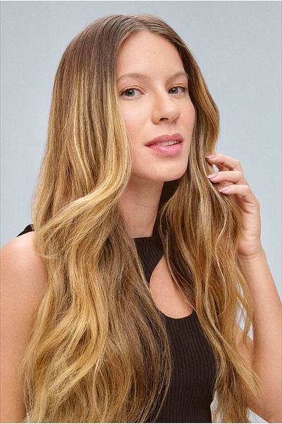 AVON Avon Advance Techniques Reconstruction Shampoo with Kera Panthenol Complex